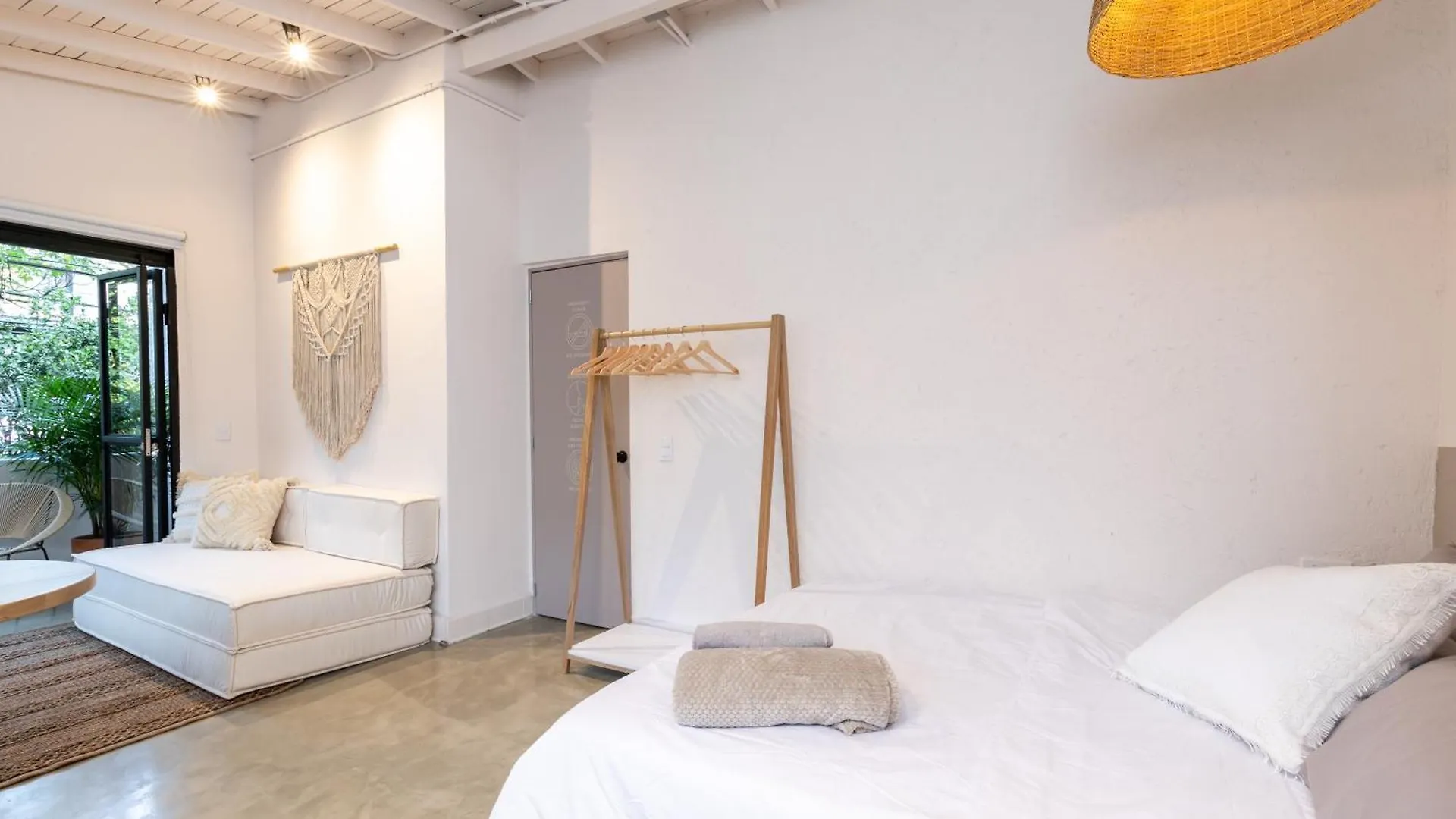 Apartamentos Primavera Manila By Housy Host Medellin
